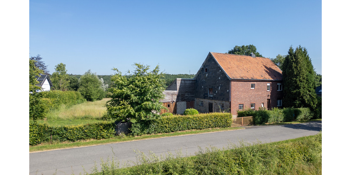 Straßenansicht