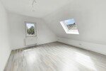 Stolberg-Breinig – Dachgeschoss mit Attitüde. Sofort bezugsfrei. - Dachgeschoßwohnung Stolberg (Rheinland) / Breinig Breinig | Angebot:27003204